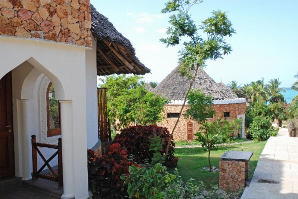 Sultan Sands Island Resort image 10