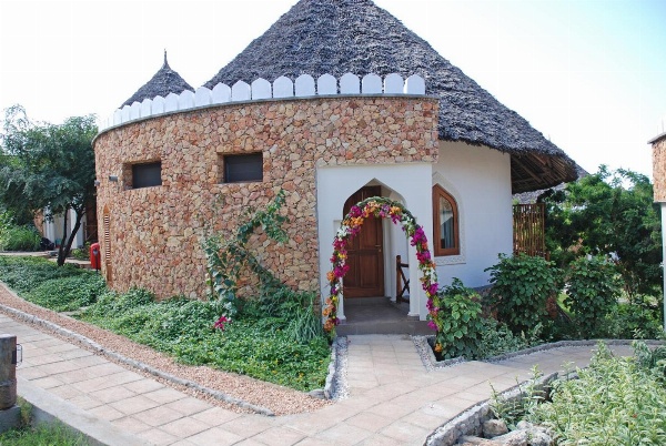 Sultan Sands Island Resort image 3